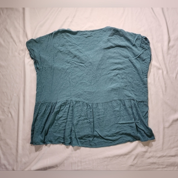 Lee Womens Deep V Neck Flowy Short Sleeve Casual Top - Picture 7 of 8